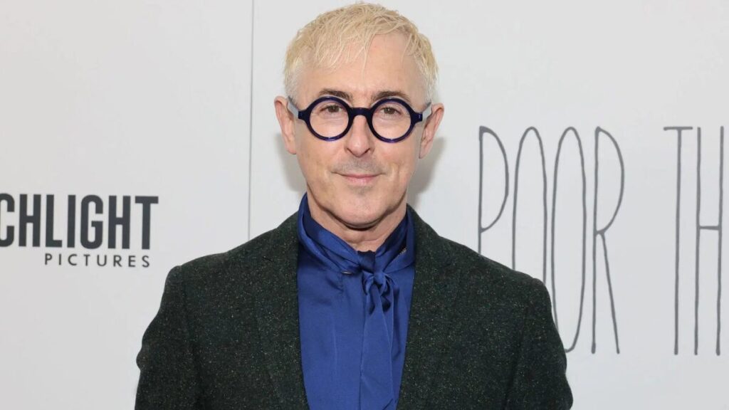 Alan Cumming Net Worth