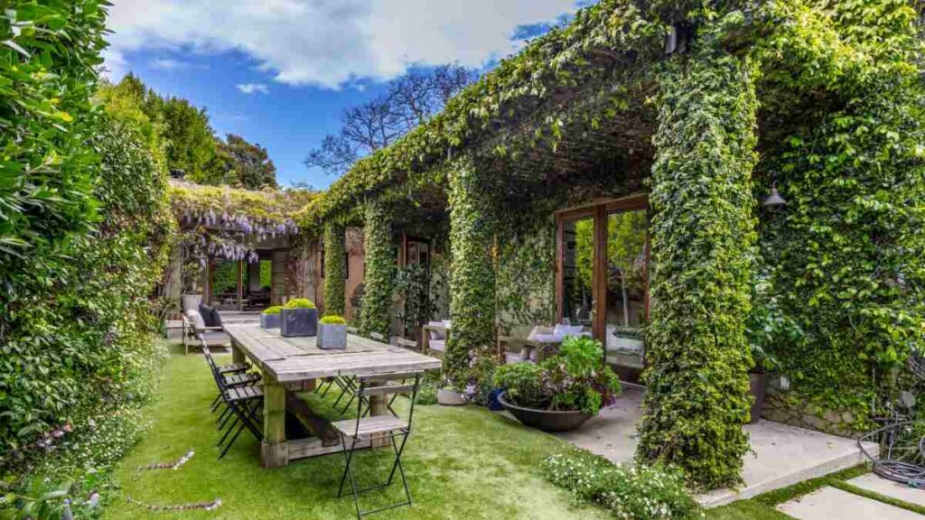 Bradley Cooper’s luxury assets including real estate properties, luxury cars, and designer fashion in 2025.