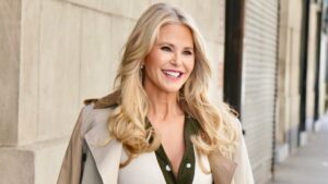 Christie Brinkley enjoying a day out in casual chic fashion
