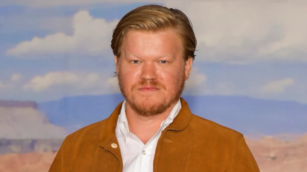 Jesse Plemons at a movie premiere showcasing his Hollywood career milestones.