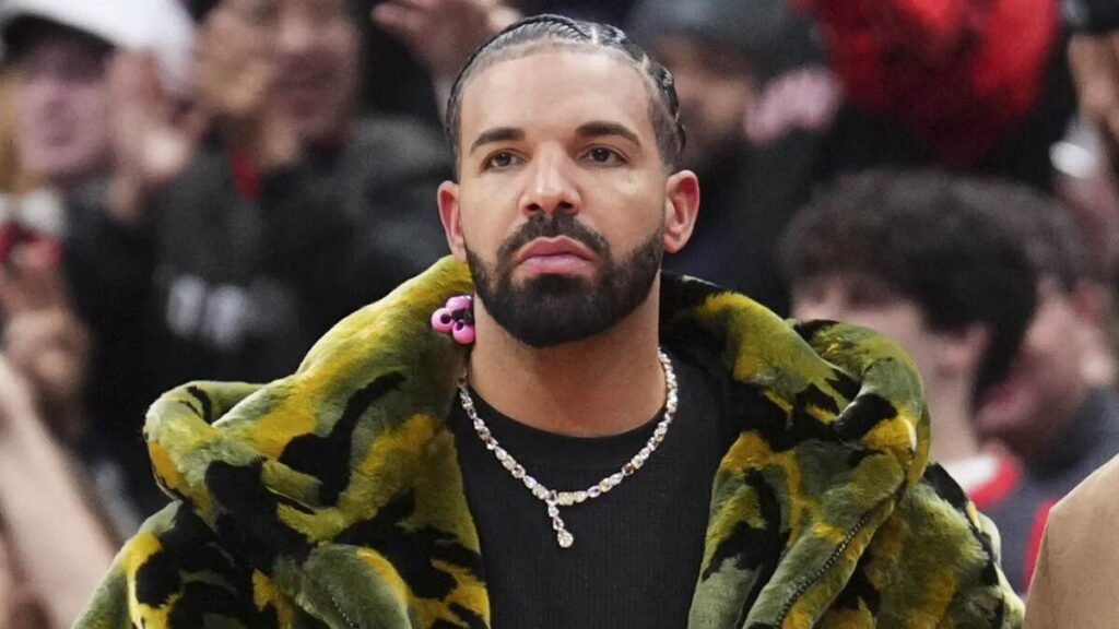 Visual timeline of Drake’s music career milestones from Degrassi to global superstardom