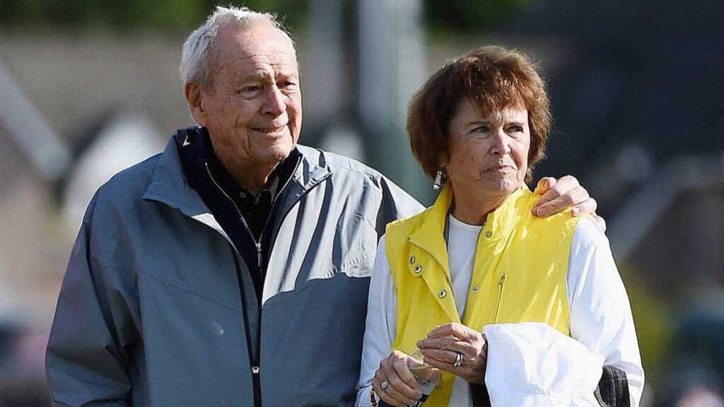 Arnold Palmer and Kathleen Gawthrop attending a charity gala together