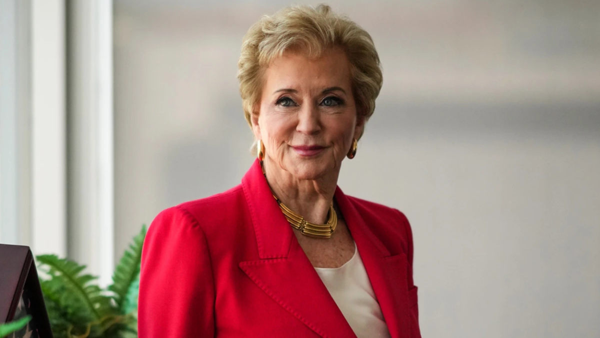 Linda McMahon sworn in as U.S. Secretary of Education, 2025