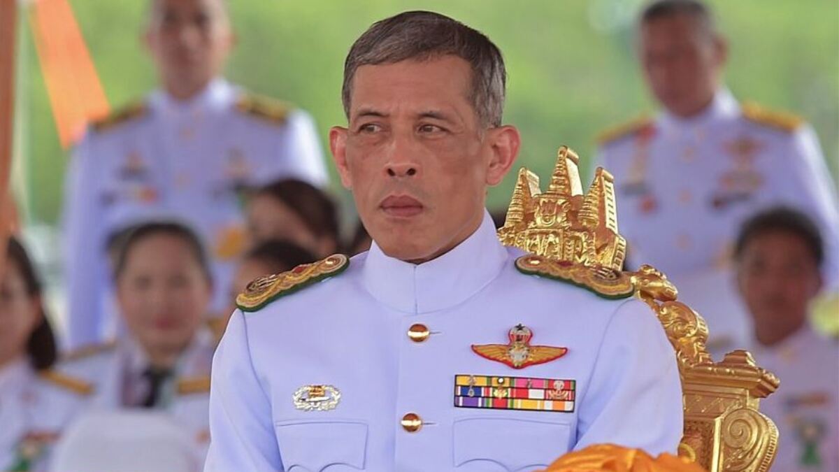 King Maha Vajiralongkorn wearing royal regalia at an official ceremony